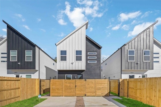 Building Photo - 1466 Ferguson Way