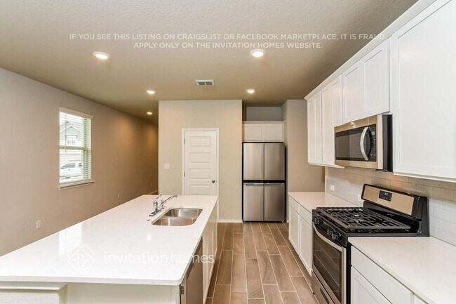 Building Photo - 10526 Briceway Ace