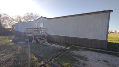 Building Photo - 220 Baughman Hill Rd