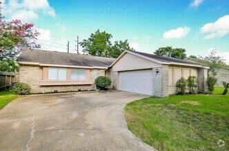 Building Photo - 1246 Summer Park Ln