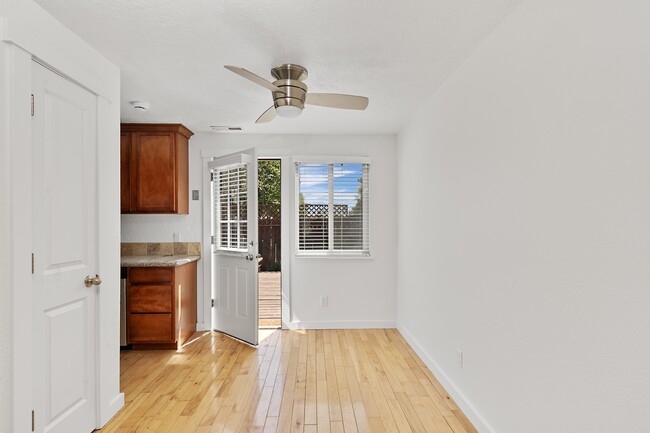 Building Photo - 4857 W Targee St