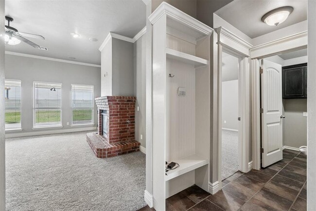 Foto del edificio - 4925 NW 164th Terrace