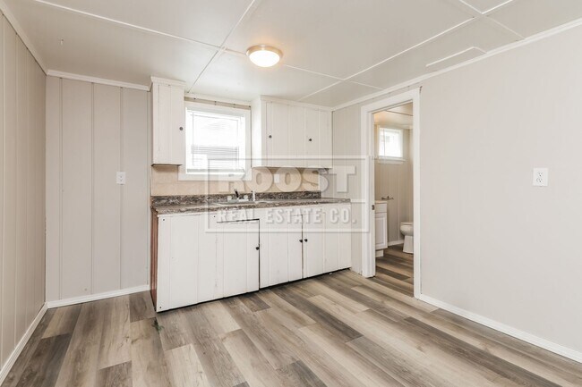 Foto del edificio - One bedroom, one bathroom single in Springfield.