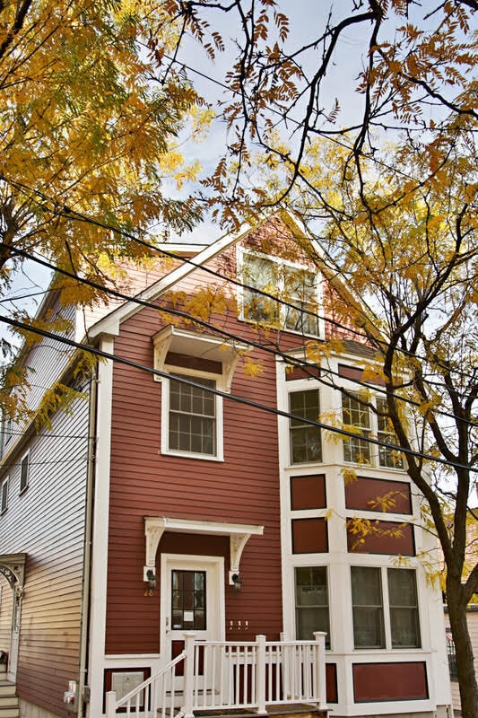 Building Photo - 28 Lambert St