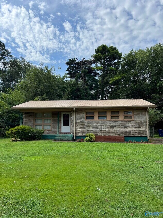 Primary Photo - 4125 Arlington Rd NW