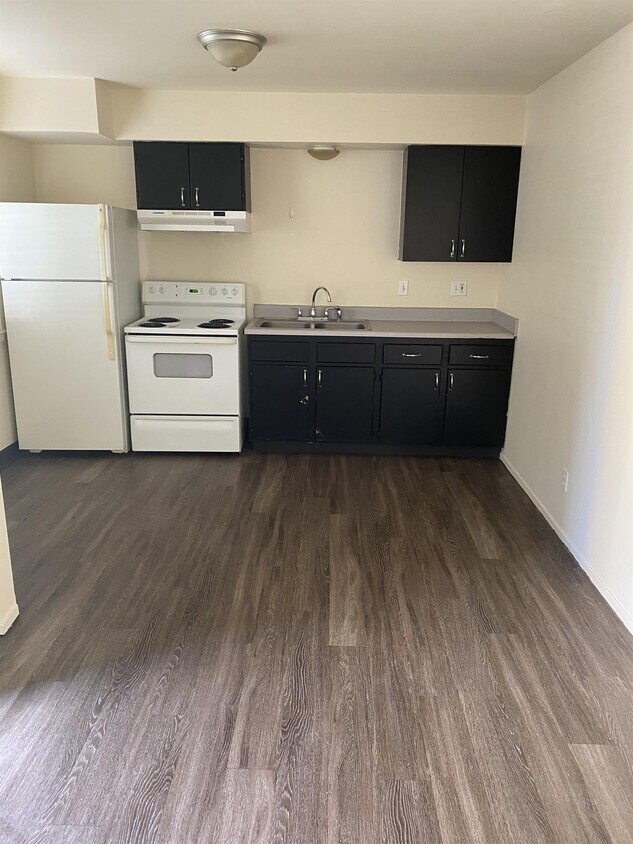 Foto principal - 4801 Orange Grove Ave