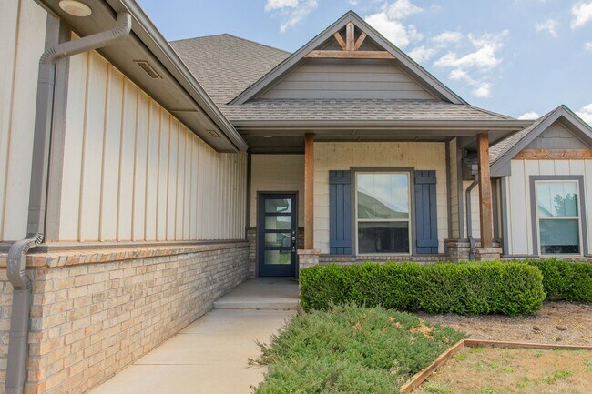 Building Photo - 3320 NW 187th Terrace
