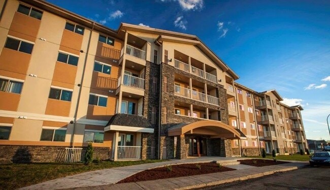 Building Photo - 3351 Eastgate Bay E
