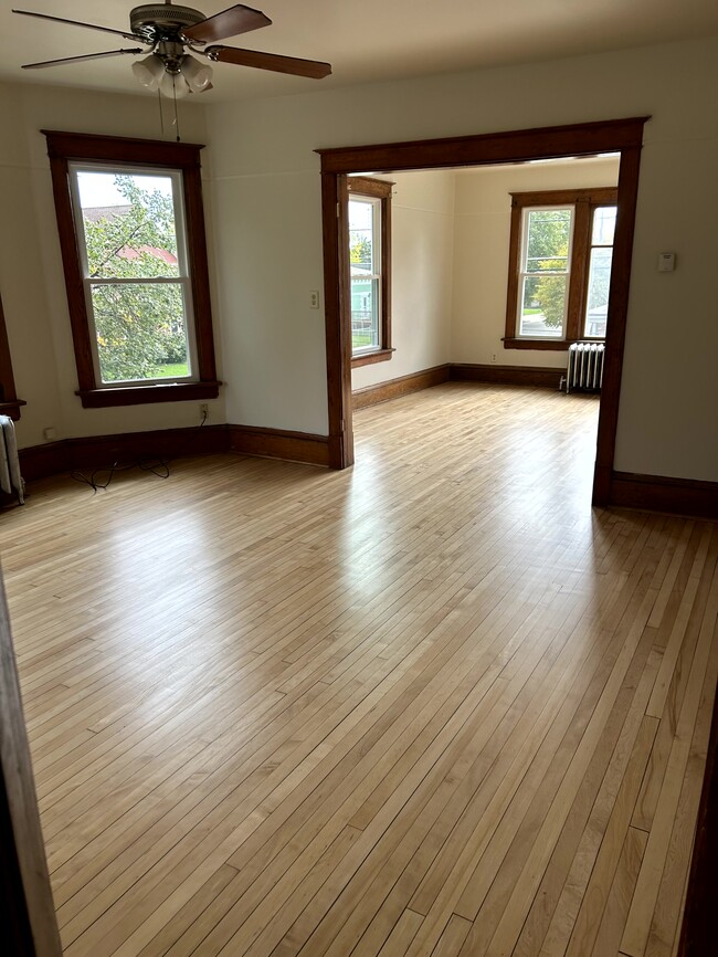 Dining into Livingroom - 2402 61st St