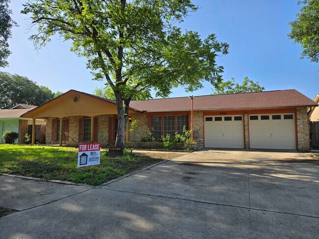 Foto del edificio - 4922 Lambeth Dr