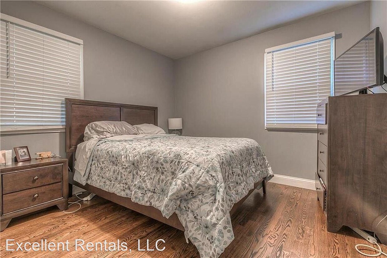 Foto del edificio - 2 br, 1 bath House - 8415 Grandview Ln