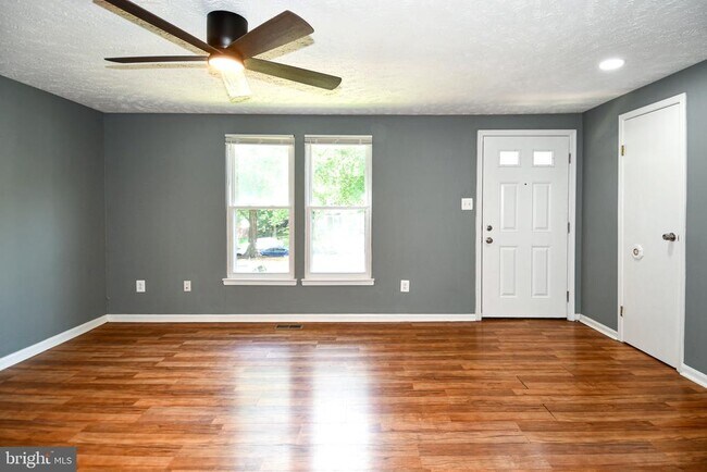 Foto del edificio - 8482 Kirby St