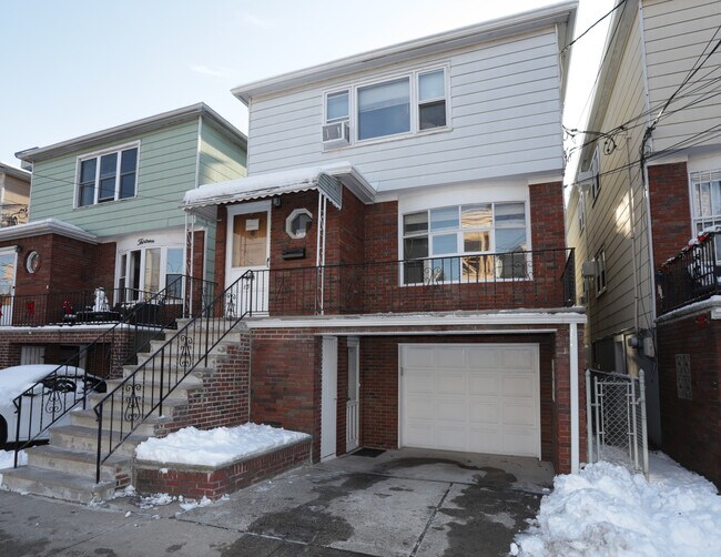 Foto del edificio - 15 Bleecker St