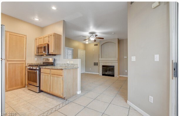 Foto del edificio - 1310 Red Gable Ln
