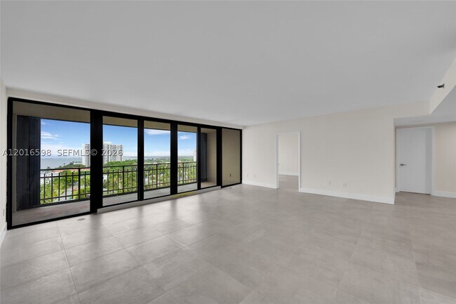 Foto del edificio - 11113 Biscayne Blvd