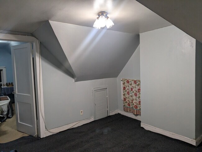 Foto del edificio - 8755 125th St