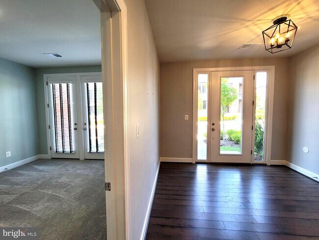 Foto del edificio - 23184 Hampton Oak Ter