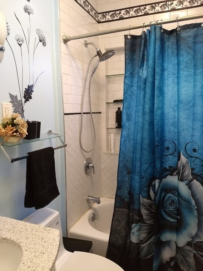 Foto del edificio - 4300 8th St NW