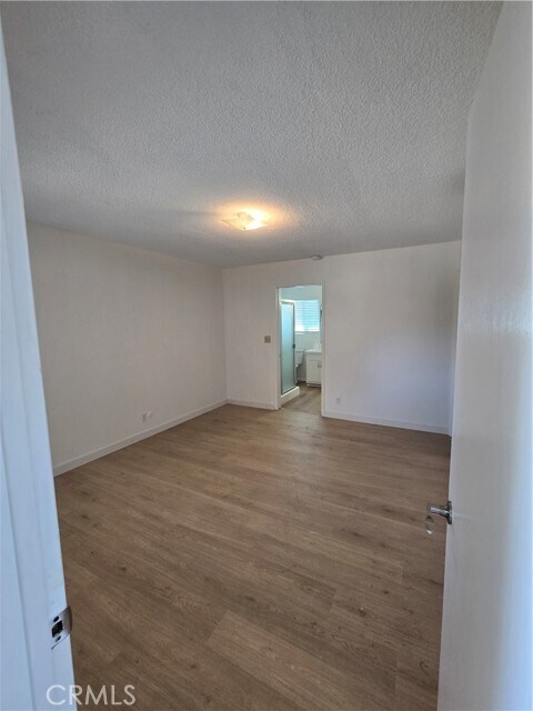 Foto del edificio - 1883 W 182nd St