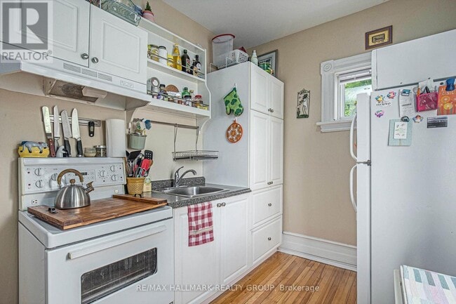 Building Photo - 1308 Shillington Ave