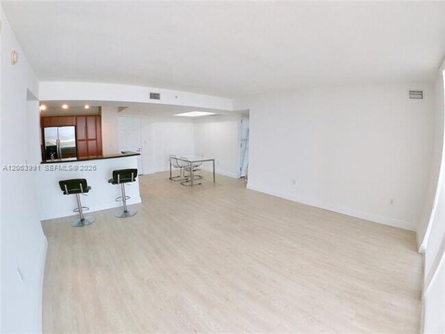 Building Photo - 3232 SW 22nd St