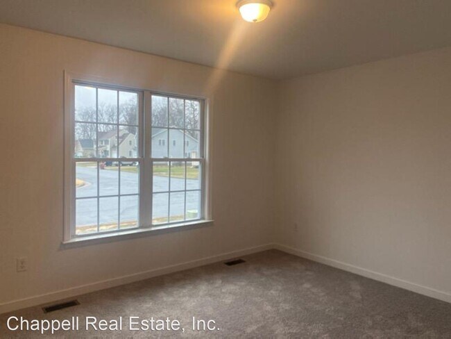 Foto del edificio - 3 br, 2 bath House - 984 Briarcliff Drive