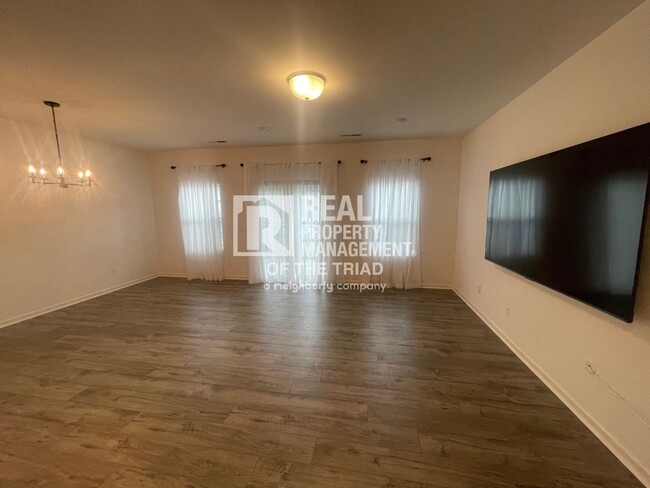 Foto del edificio - New Construction 3bd/2.5ba Townhome in NE ...