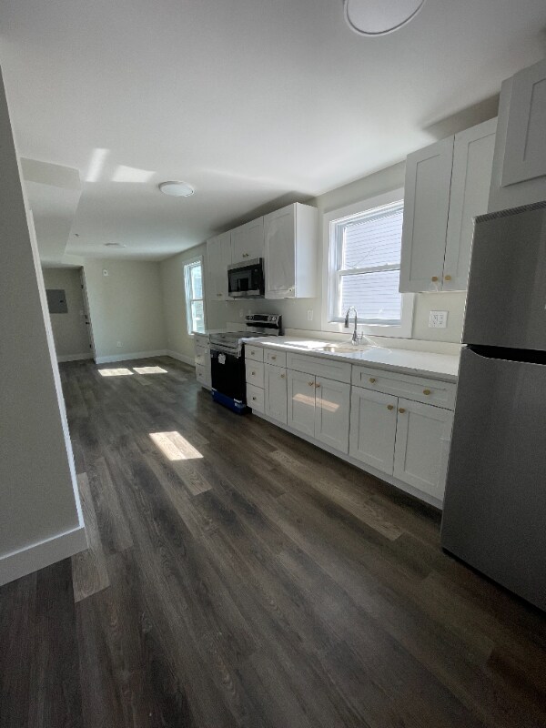 Primary Photo - 189 E Merrimack St