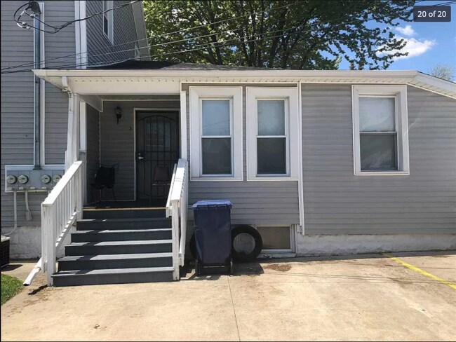 Unit 3 enterance - 1215 Columbus Ave