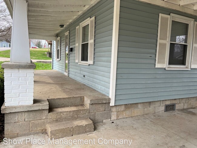 Foto del edificio - 4 br, 2 bath House - 111 Ashmore St
