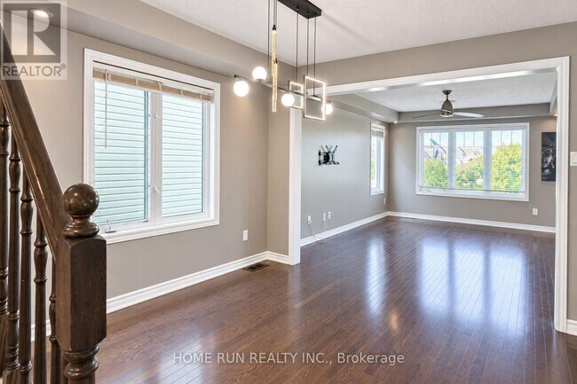 Photo du bâtiment - 580 Meadowcreek Cir