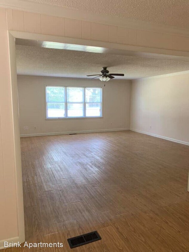 Foto del edificio - 3 br, 2 bath House - 646 Sannoner Drive