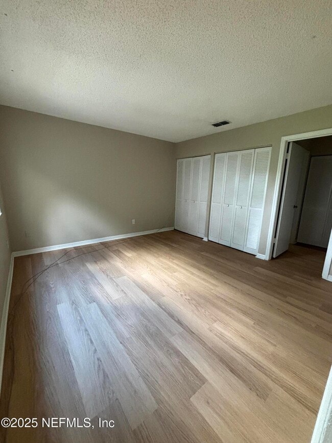 Building Photo - 2124 Sea Hawk Dr
