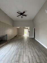 Building Photo - 8100 Leonora St