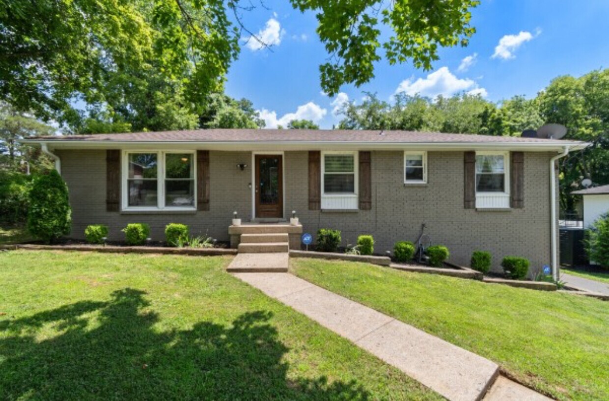 Primary Photo - 113 Bart Dr