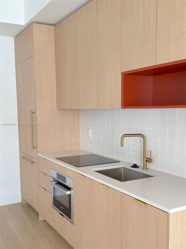 Foto del edificio - 90 NE 32nd St