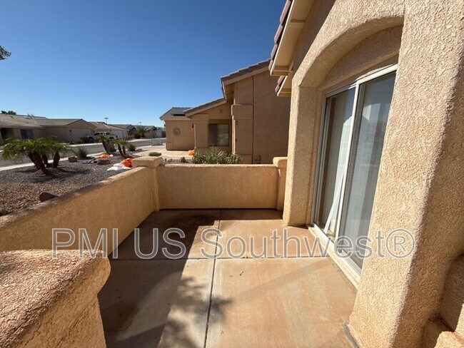 Building Photo - 2445 Prickly Pear Dr