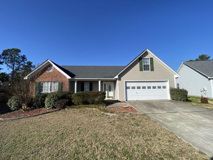 Primary Photo - NE Columbia 3 Bedroom, 2 Bath home