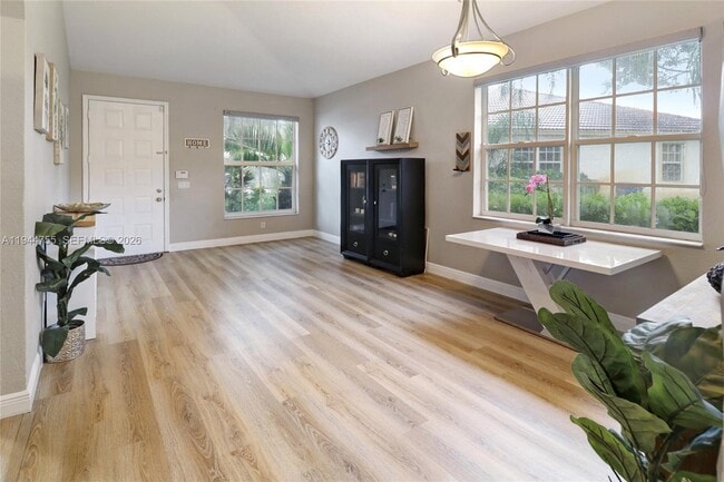 Foto del edificio - 1706 NW 78th Way