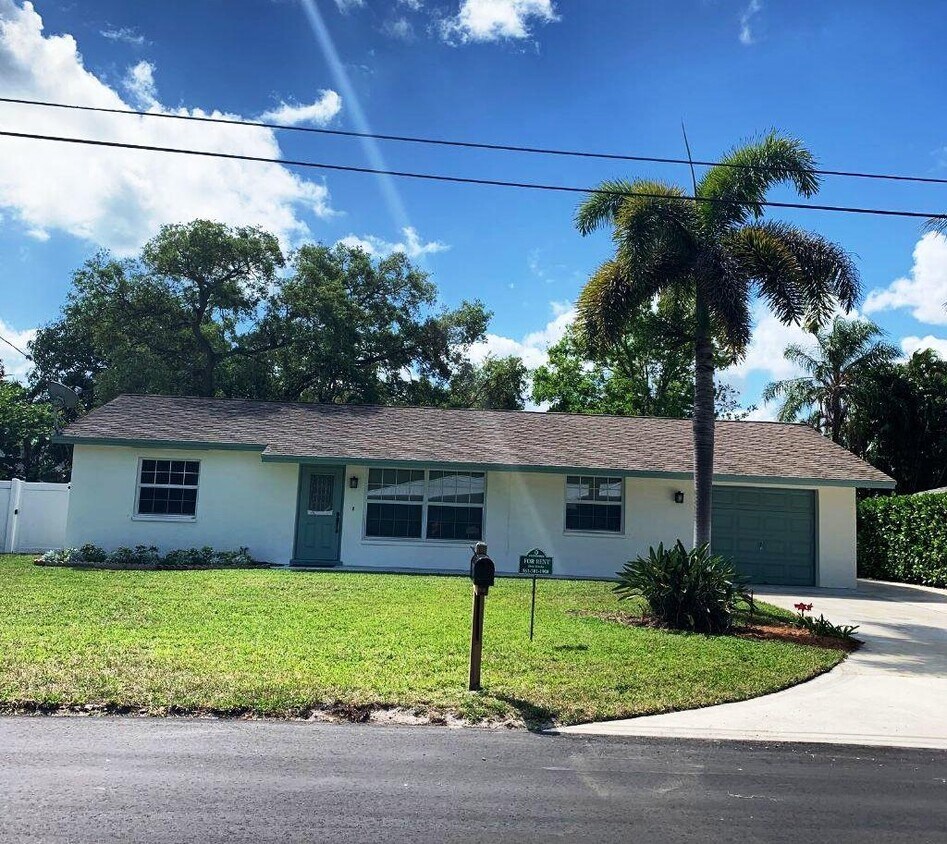 Foto principal - 2350 Niki Jo Ln