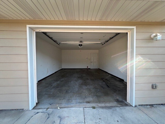 Foto del edificio - 4131 Parkview Dr