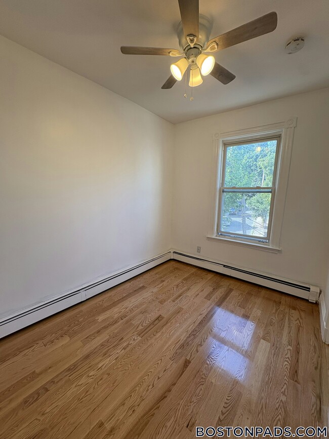 Building Photo - 200 Highland St