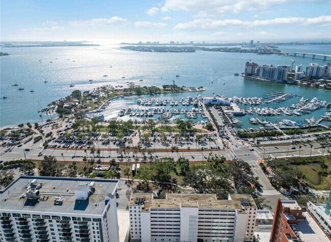 Foto del edificio - 33 S Gulfstream Ave