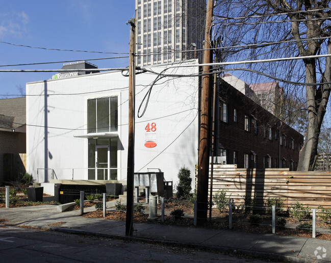 Building Photo - Twelfth Street West Apartments