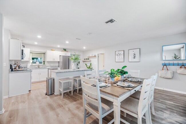 Foto del edificio - 11354 123rd Terrace N