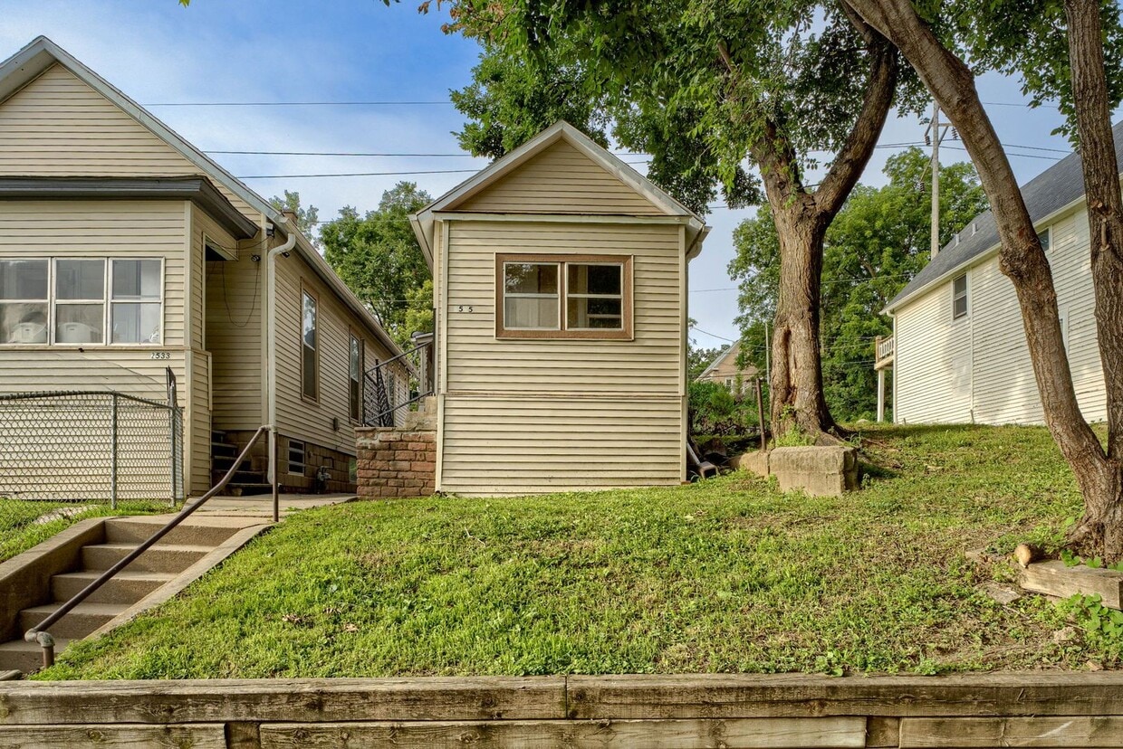 Renovated 1-Bedroom Just Minutes from Blac... - Renovated 1-Bedroom Just Minutes from Blac...