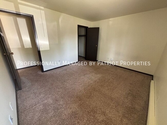 Building Photo - 1112 Severson Dr