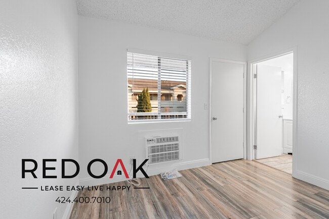 Building Photo - 1542 Orizaba Ave