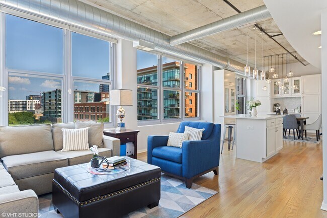 Foto del edificio - 933 W Van Buren St