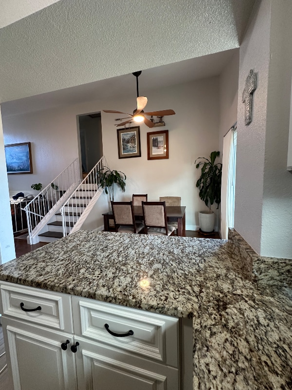 Foto del edificio - 398 Cypress St